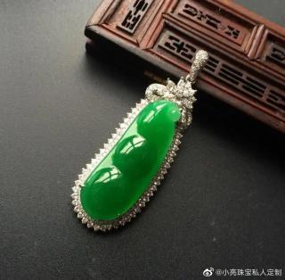 翡翠明明是硬玉,怎么摔一下就碎了?