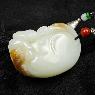 r1:和田玉